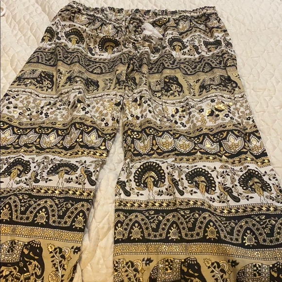 Pants - Picture 2 of 3